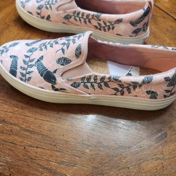Sperry Womens Pink Crest Canvas Lobster Print Slip-On Sneakers Shoes - 7.5 - Picture 5 of 7